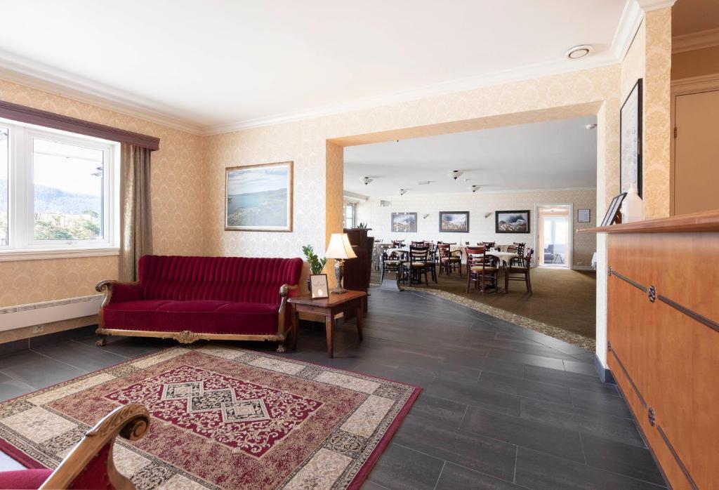 Aursnes Hotell photo 4