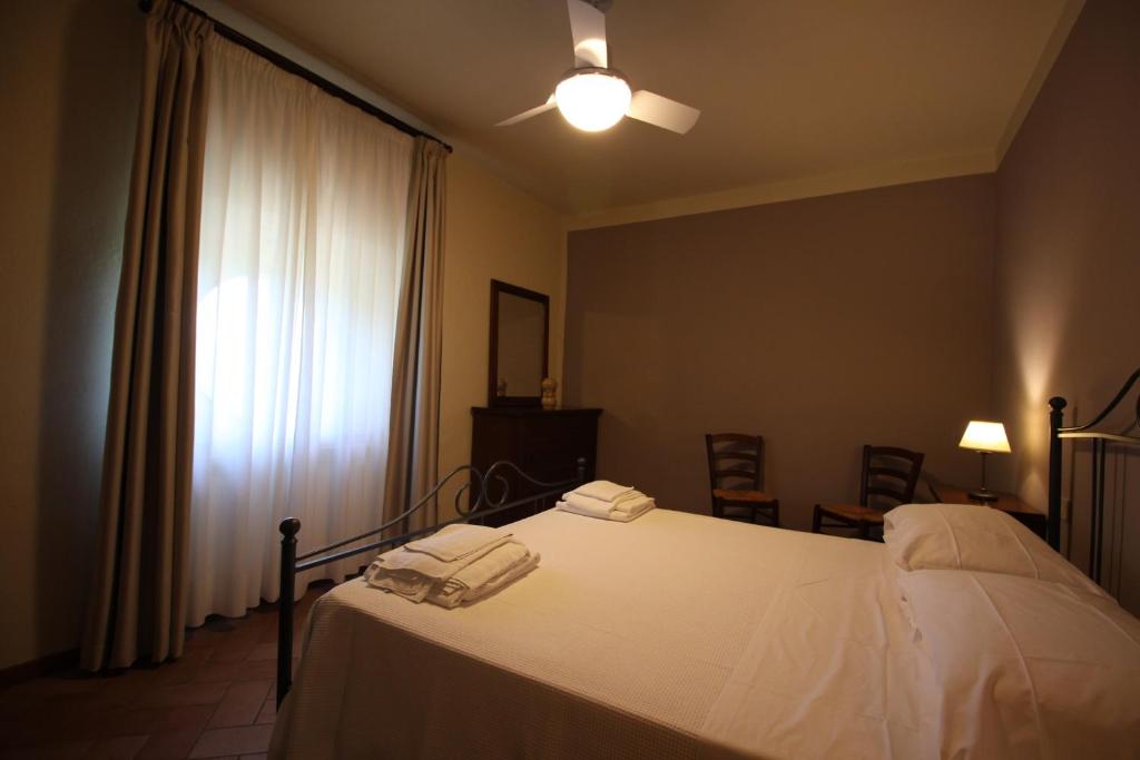 Agriturismo Casale Dello Sparviero photo 3
