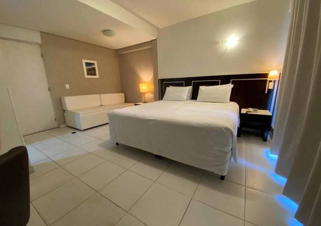 Altadomo Hotel photo 4