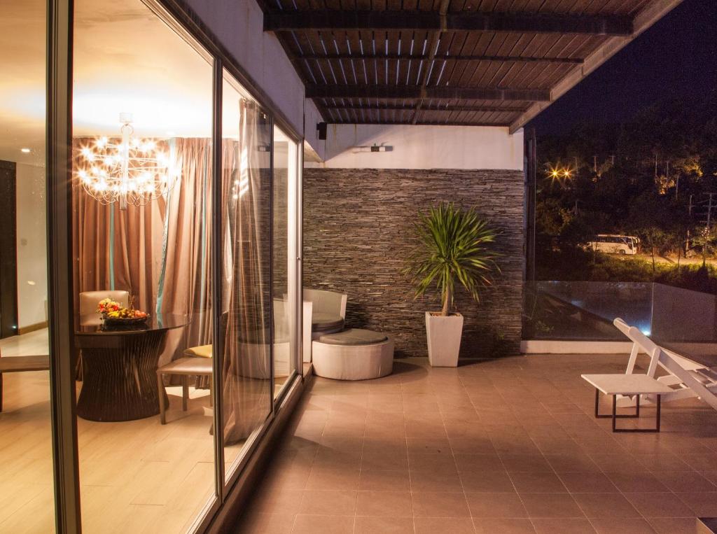 Сьюит (Люкс в пентхаусе с 3 спальнями), Manita Boutique Hotel