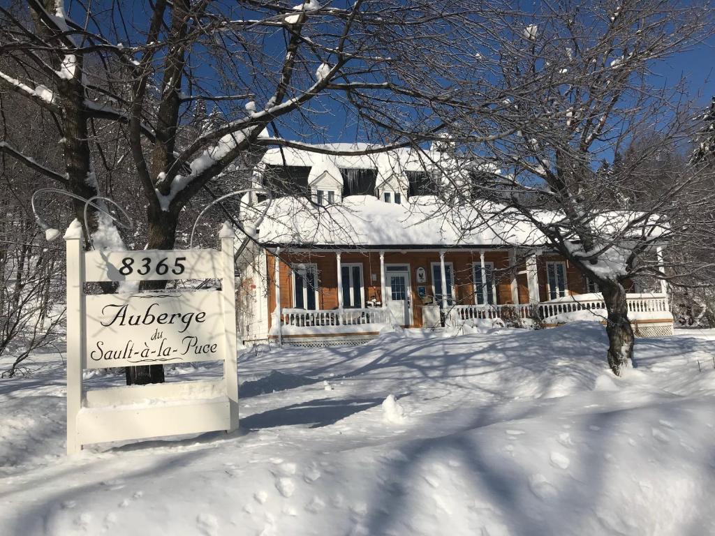 Auberge du Sault-à-la-Puce photo 1