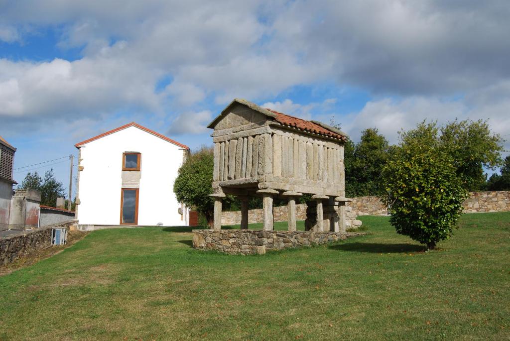 Casa do cruceiro na Costa da Morte photo 3