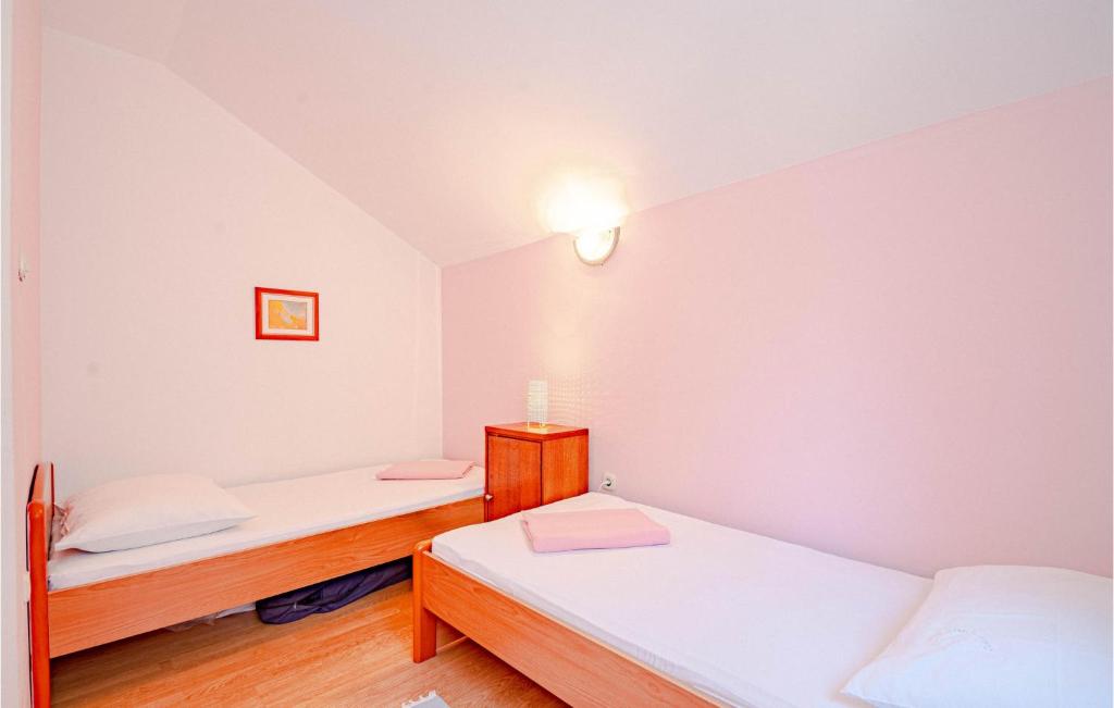 Awesome Home In Ston With 3 Bedrooms And Wifi photo 2