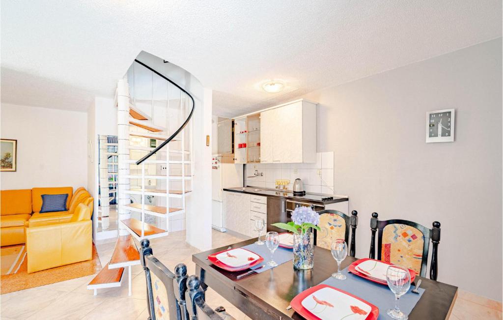Awesome Home In Ston With 3 Bedrooms And Wifi photo 3