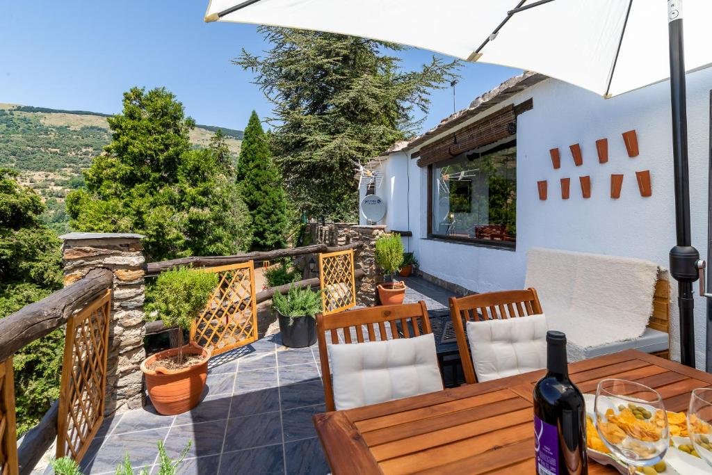 Casa de Arriba photo 1