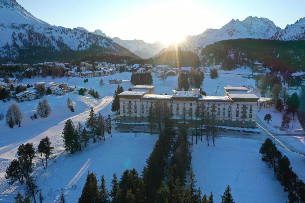 Maloja Palace Residence Engadin-St Moritz CO2-Neutral photo 2