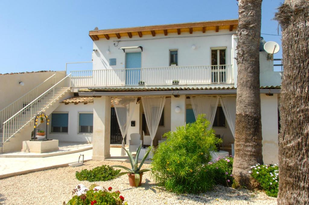 VILLA GIUMMARITO B&B photo 4
