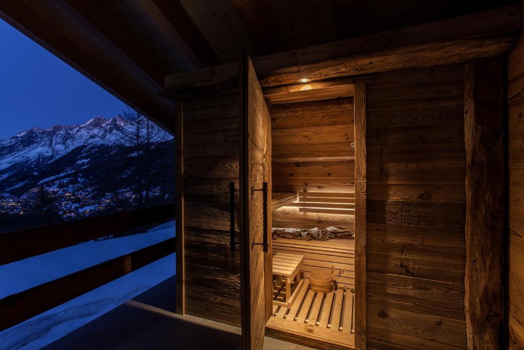 Mountain Chalet 4 You photo 4