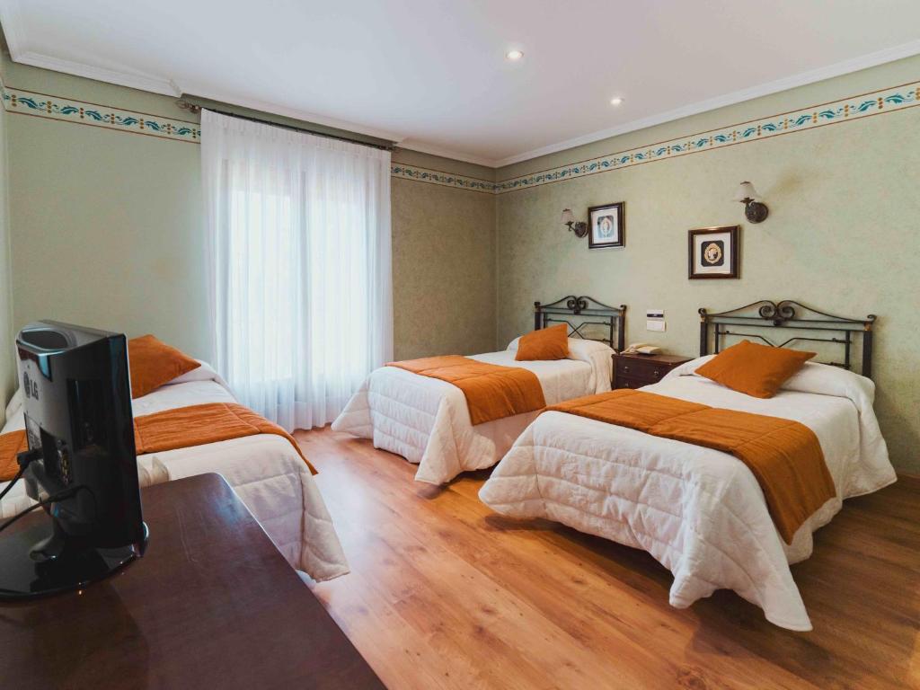Hotel Doña Carmen photo 3