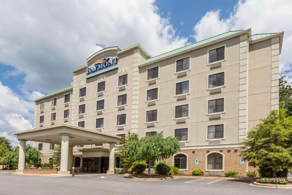 Baymont by Wyndham Asheville/Biltmore Village image