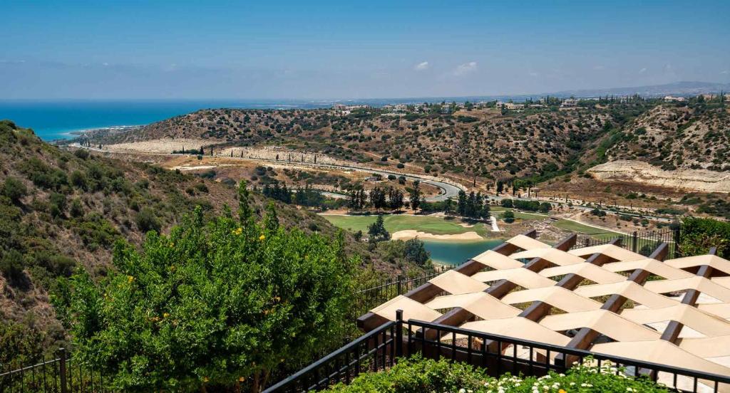 3 bedroom Villa Melandra with private pool and sea views, Aphrodite Hills Resort photo 1