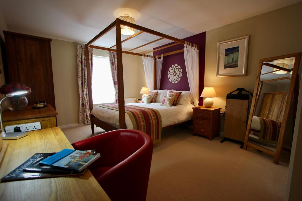 City Centre Skeldergate 2 Bed Apartment with Parking - Tap to explore photos
