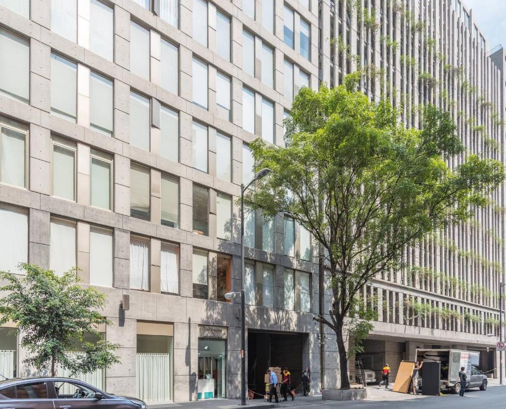 1312 Premier private apartment four guests downtown