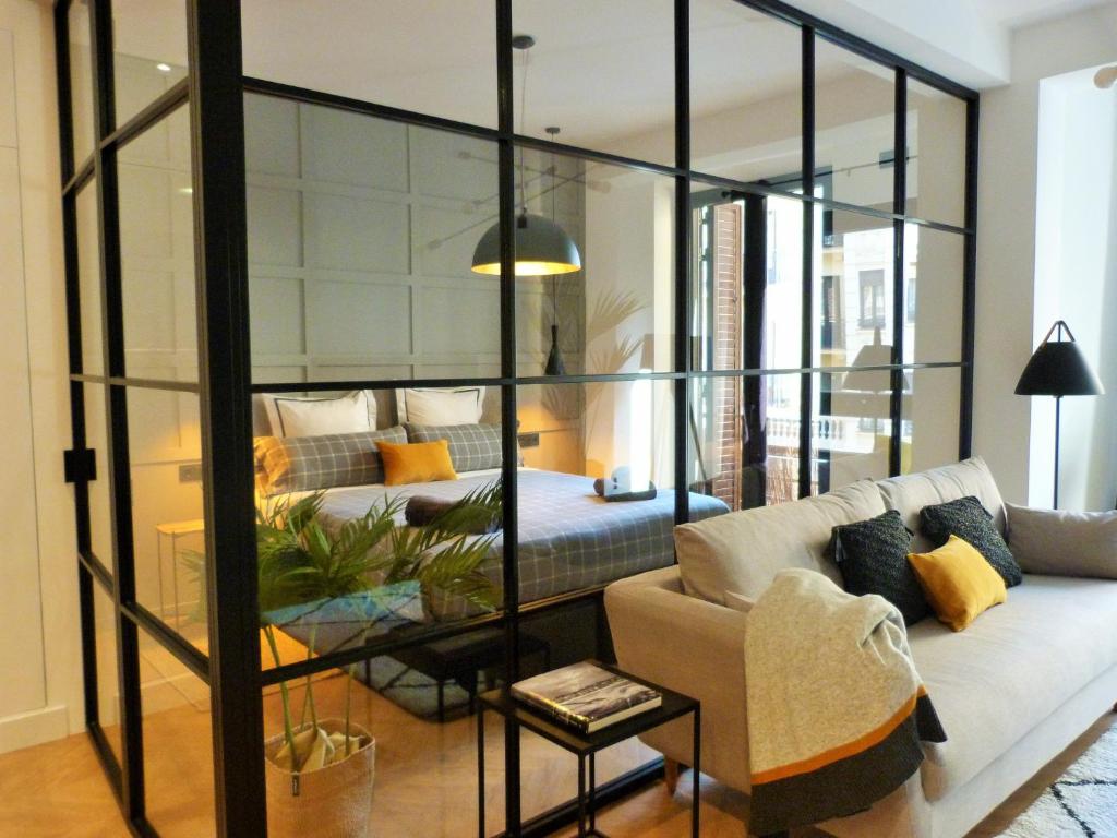 Chic Miracruz by Chic Donosti, San Sebastian