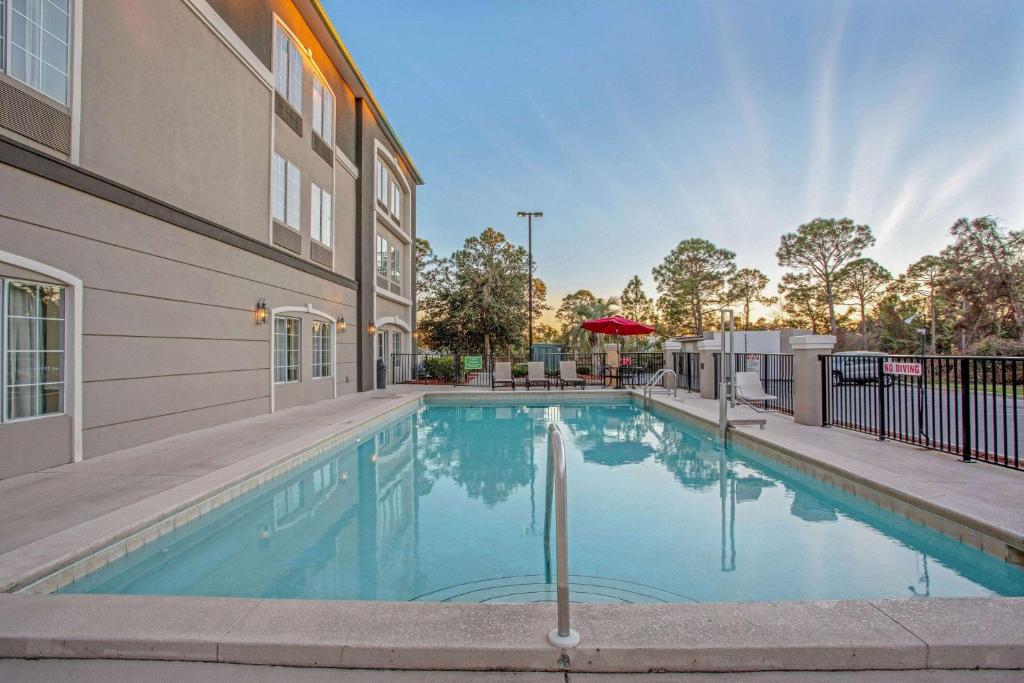 La Quinta by Wyndham PCB Coastal Palms photo 1