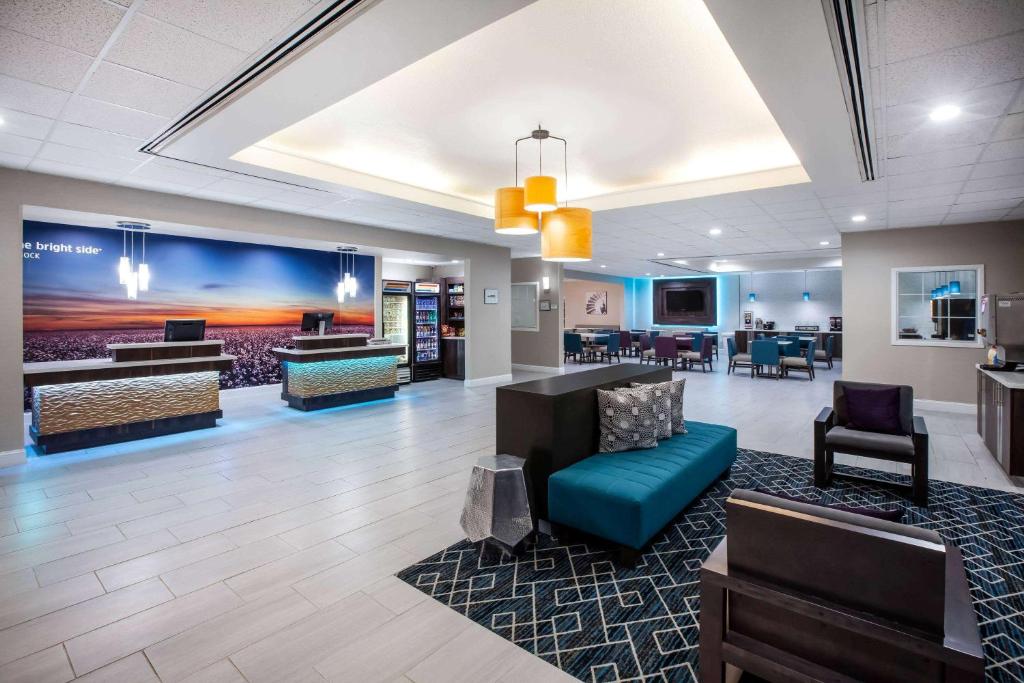 La Quinta by Wyndham Lubbock North photo 1