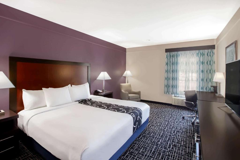 La Quinta by Wyndham Lubbock North photo 4