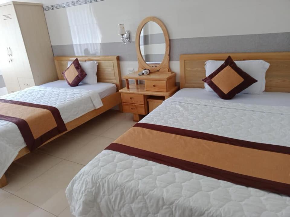 Khách Sạn Flowersky