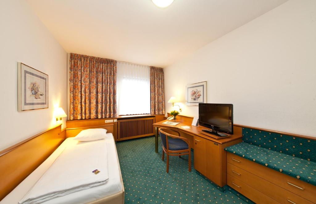 Одноместный (Одноместный номер эконом-класса), Novum Hotel Boulevard Stuttgart City