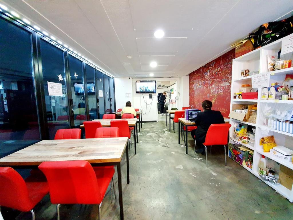 Kimchee Busan Downtown Guesthouse photo 2