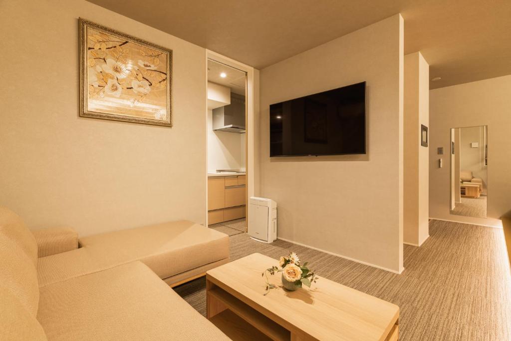 GRAND BASE Hakata Station photo 4