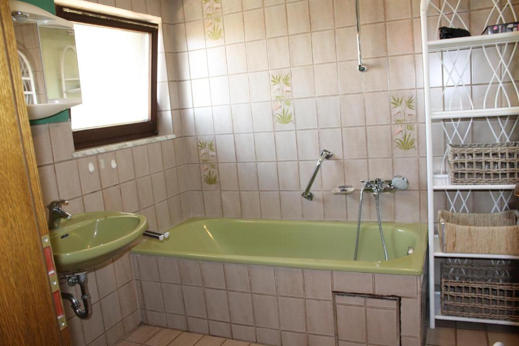 urgemütliche Ferienwohnung im Kraichgauer Hügelland photo 3