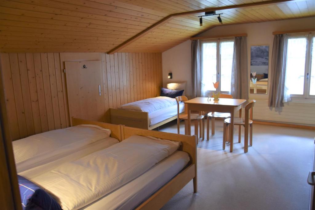 First Lodge photo 3