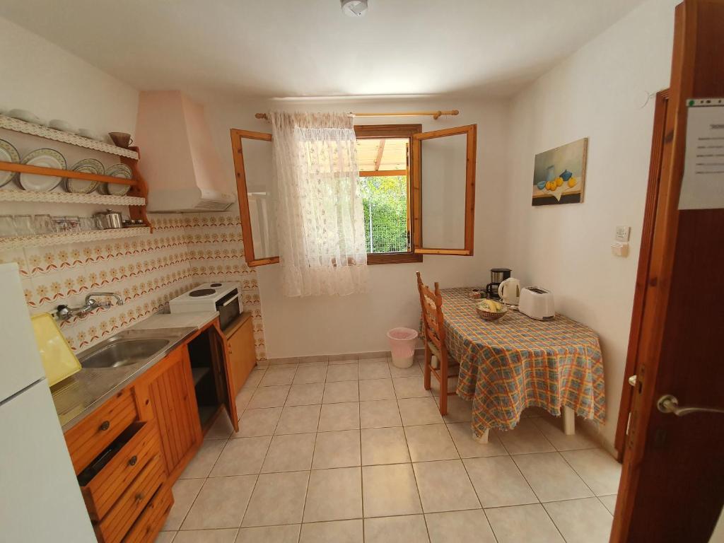 Dionisos Studios and Apts Skiathos photo 1