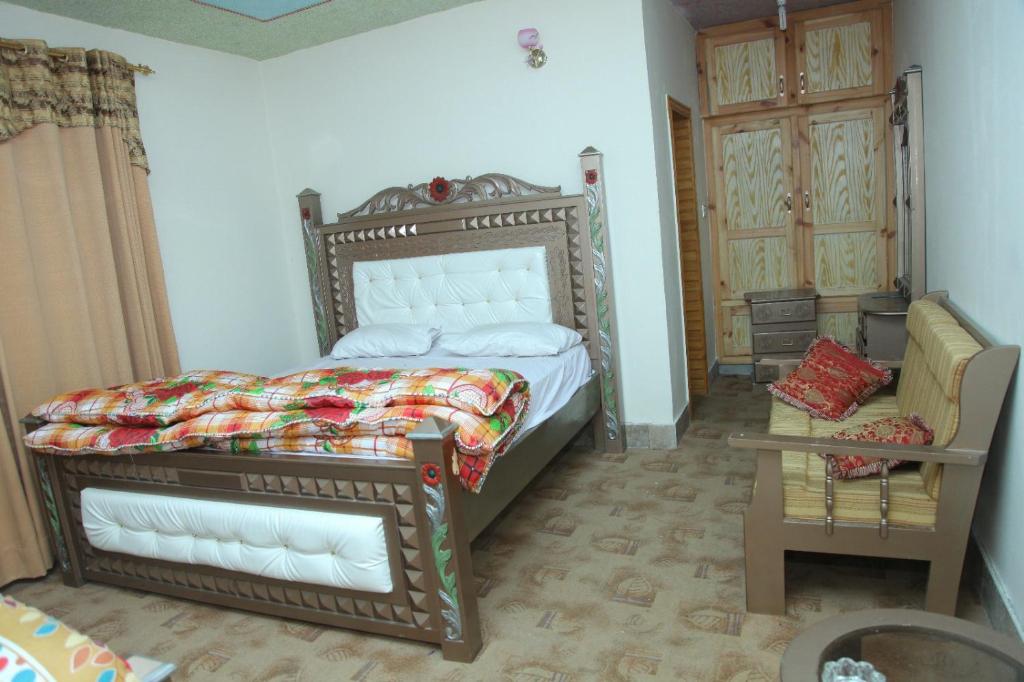 Hassan Hotel Thandani photo 4