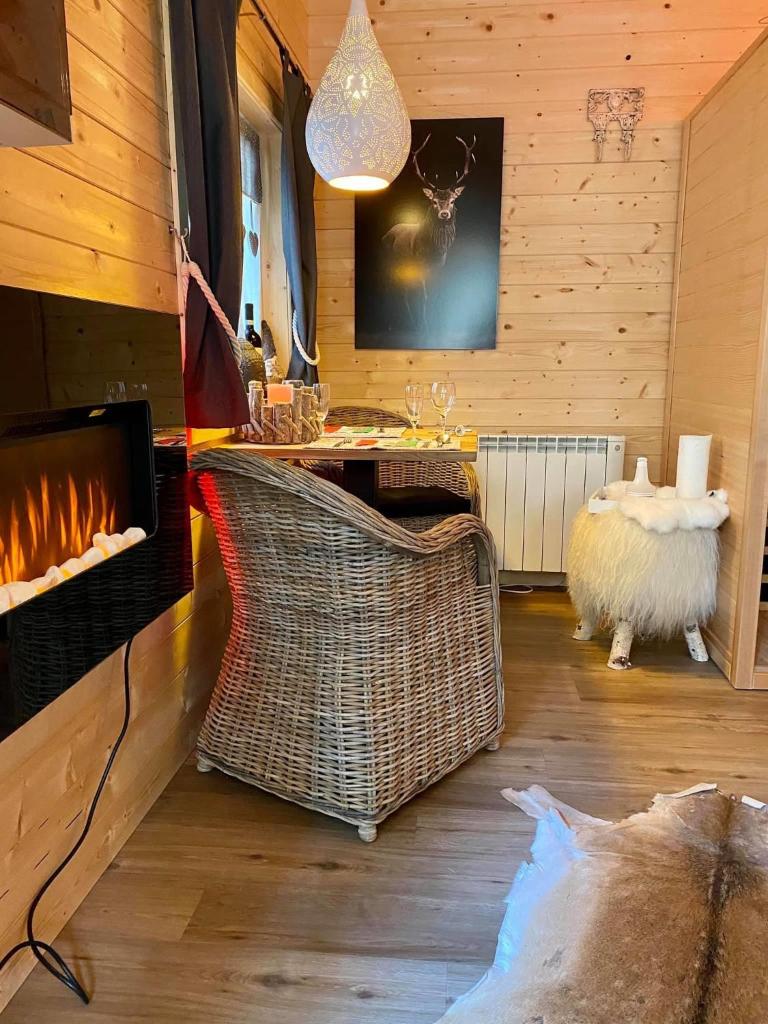 Chalet à l'aise met Wellness, Durbuy photo 4