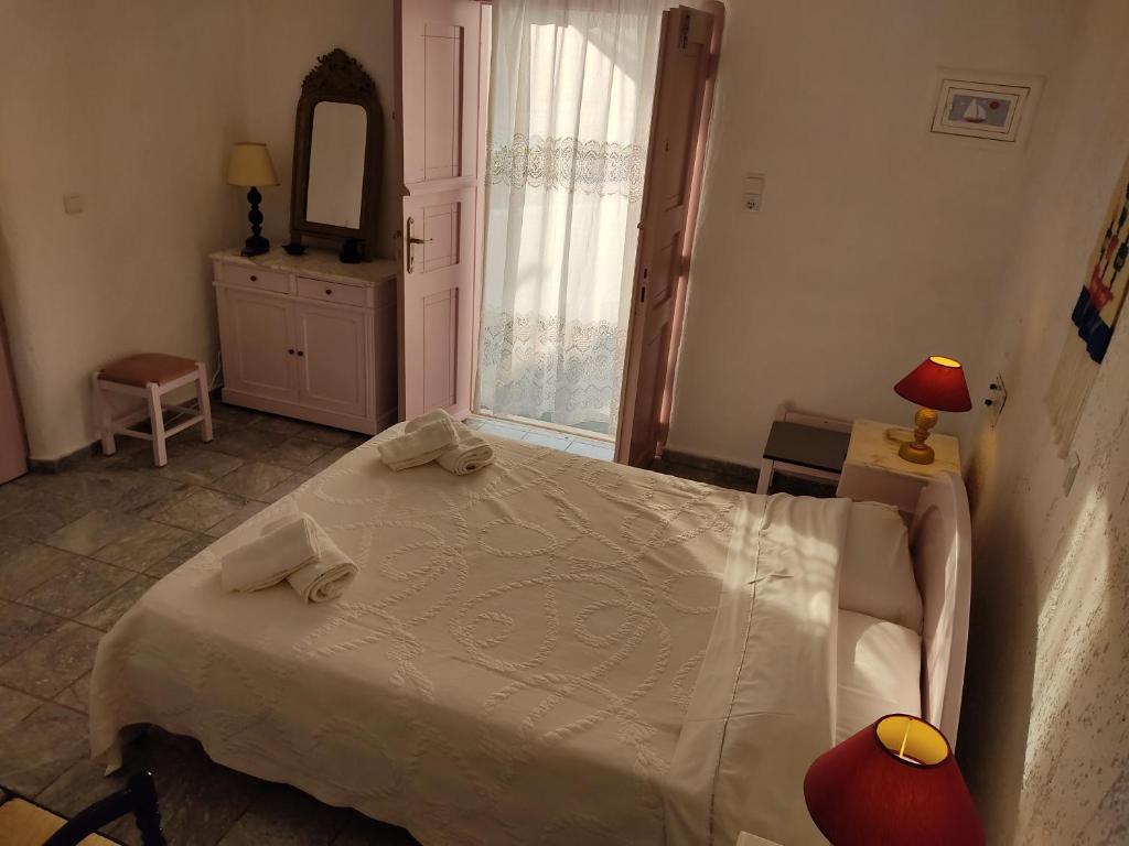 Porto Sikinos Hotel photo 2