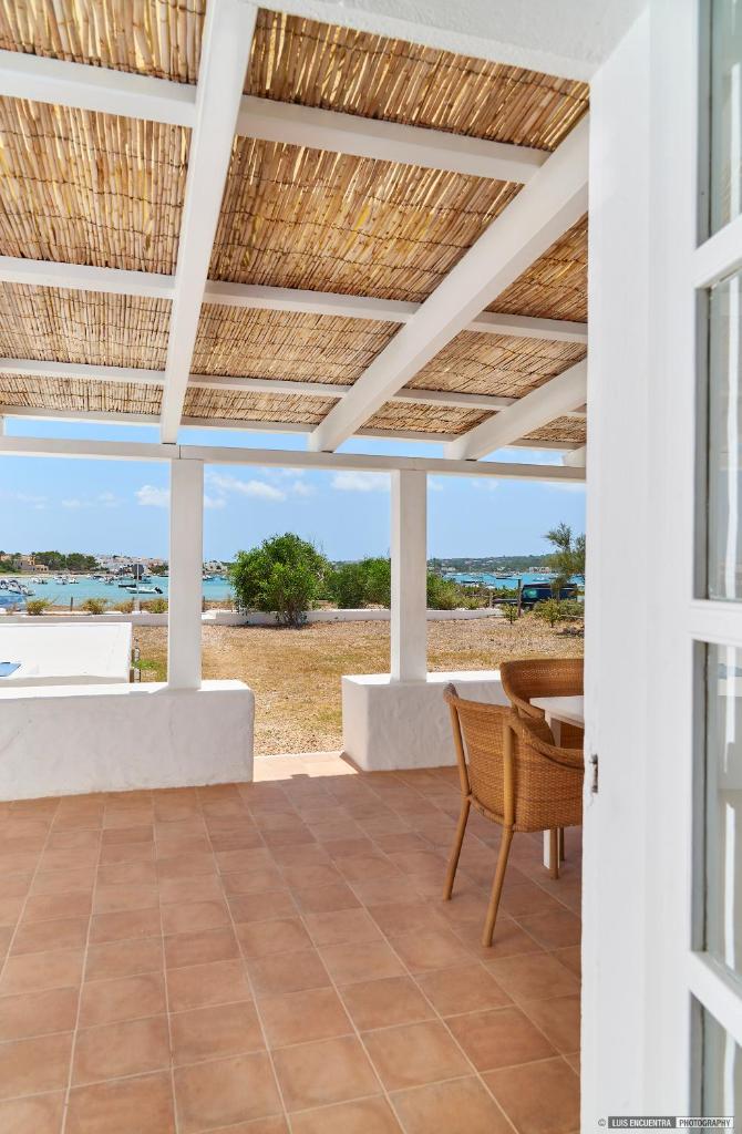 Casita Del Puerto Formentera Passport photo 3