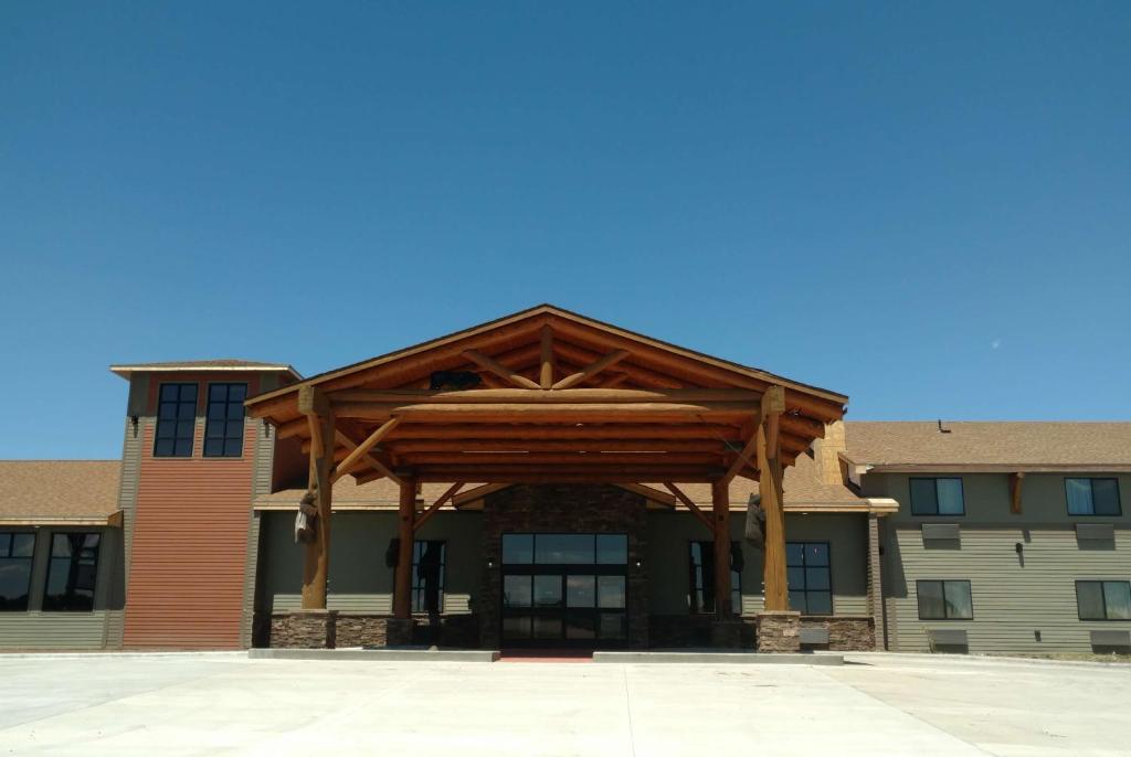 Baymont by Wyndham Oacoma image