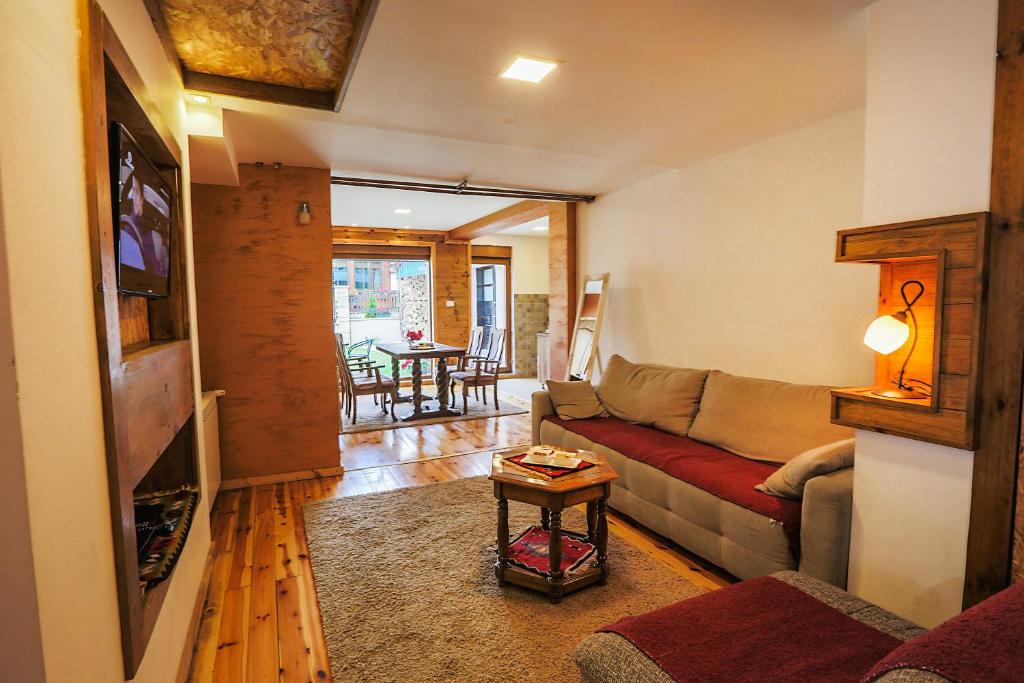 Apartments Tango photo 3