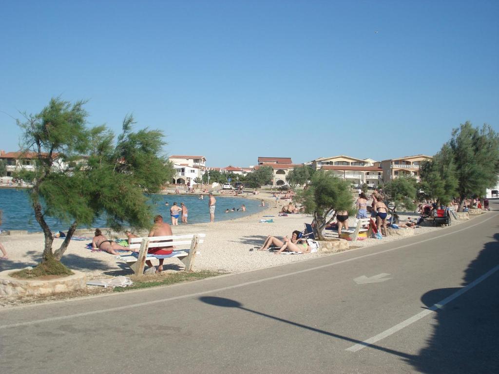Apartments Oresic photo 1