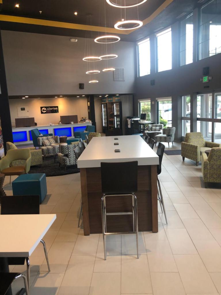 Clarion Pointe Indianapolis Airport photo 2
