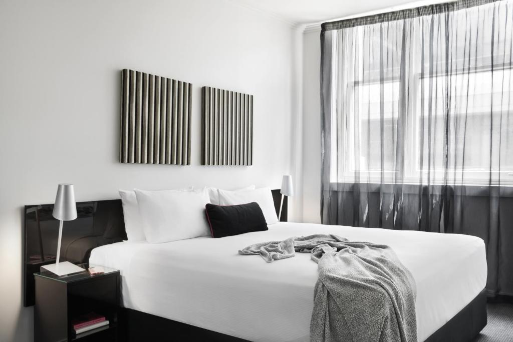 Punthill Apartment Hotel - Flinders Lane photo 1