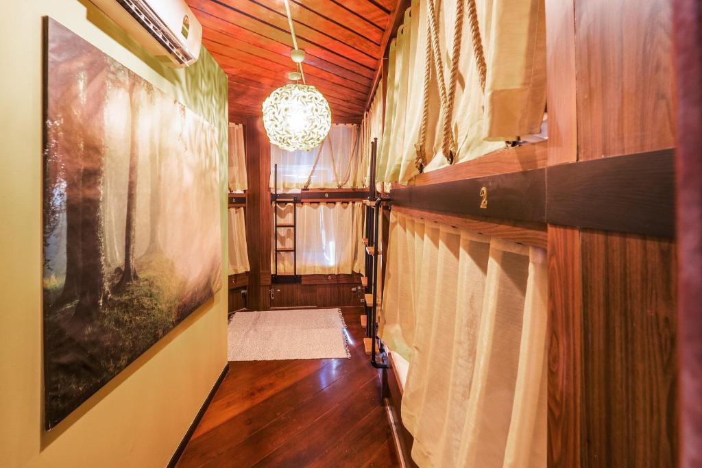 Номер (Односпальная кровать в общем номере для женщин), The Onion Hostel