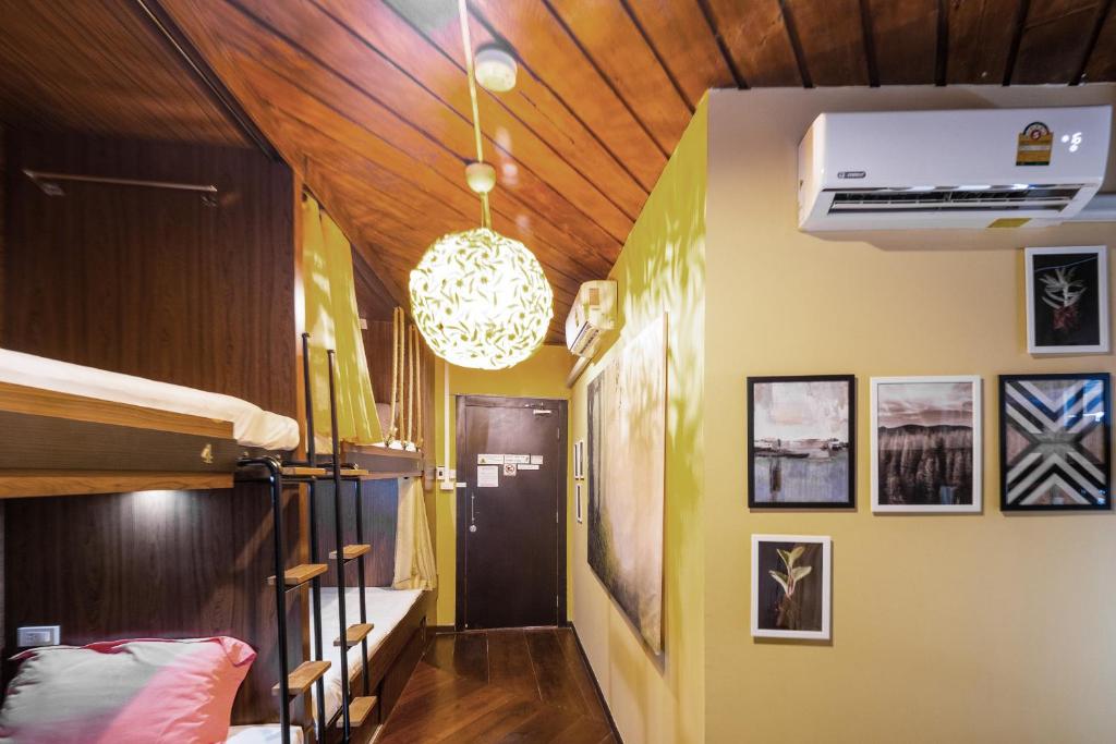 Номер (Односпальная кровать в общем номере для женщин), The Onion Hostel