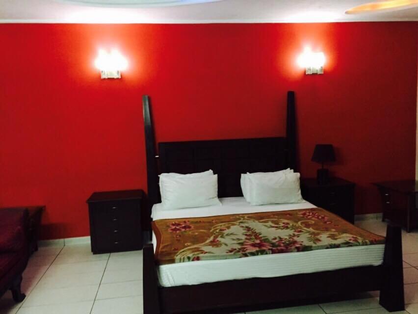 Royal Guest House Lahore Cantt photo 2