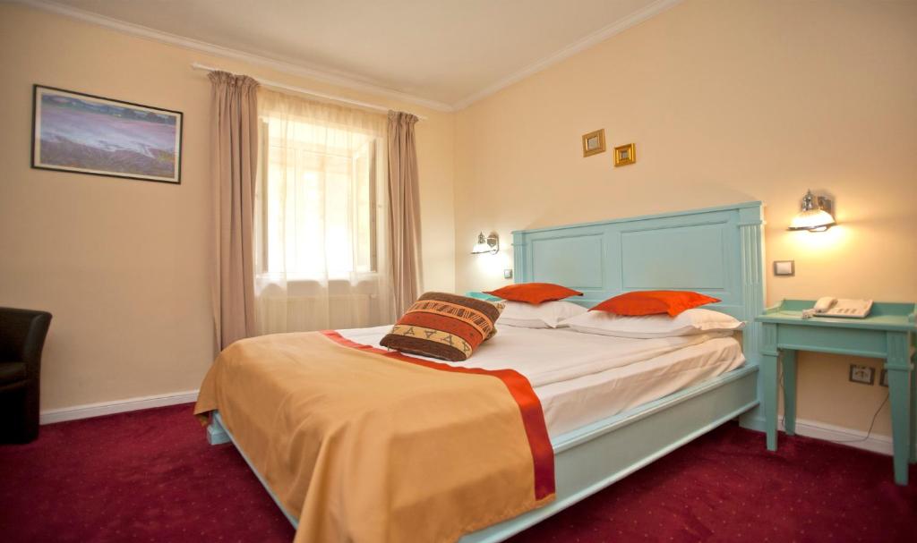 Двухместный (Стандартный двухместный номер с 1 кроватью), Hotel Bastion