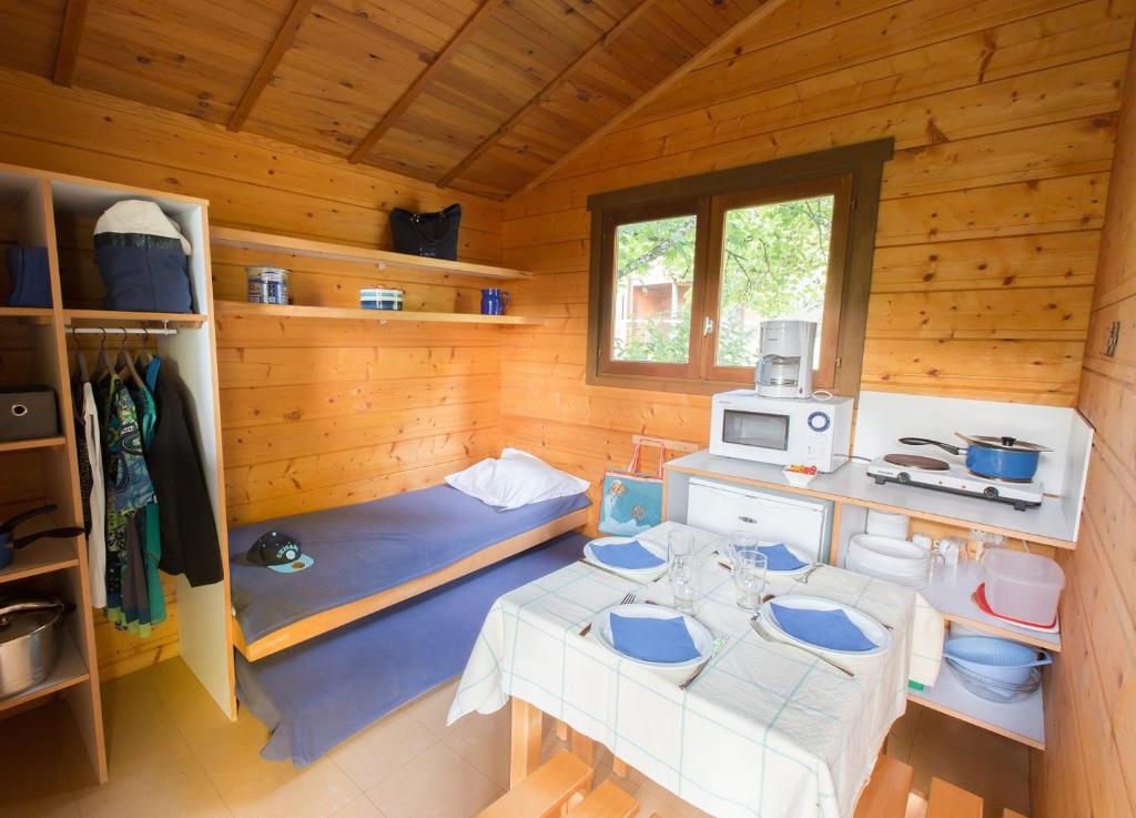 Camping de Collonges-la-Rouge photo 4