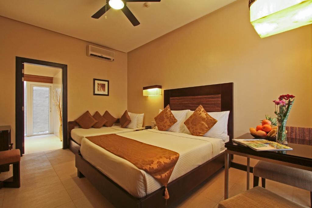 Двухместный (Номер Делюкс с кроватью размера «queen-size»), Two Seasons Boracay Resort