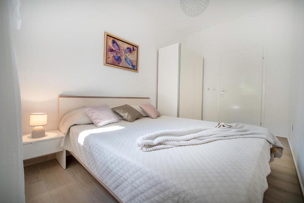 Apartment IVA photo 3