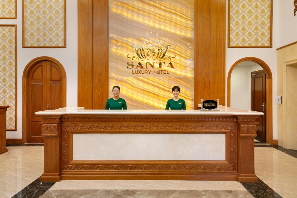 Santa Luxury Hotel