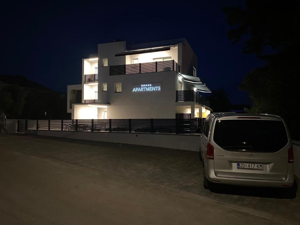 Apartmani Kumenat photo 2