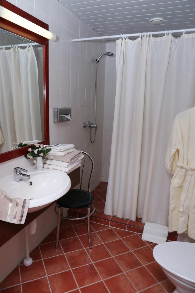 Одноместный (Стандартный одноместный номер), Draakon Hotel