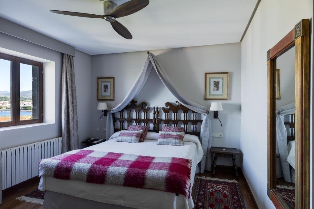 Parador de Hondarribia photo 4