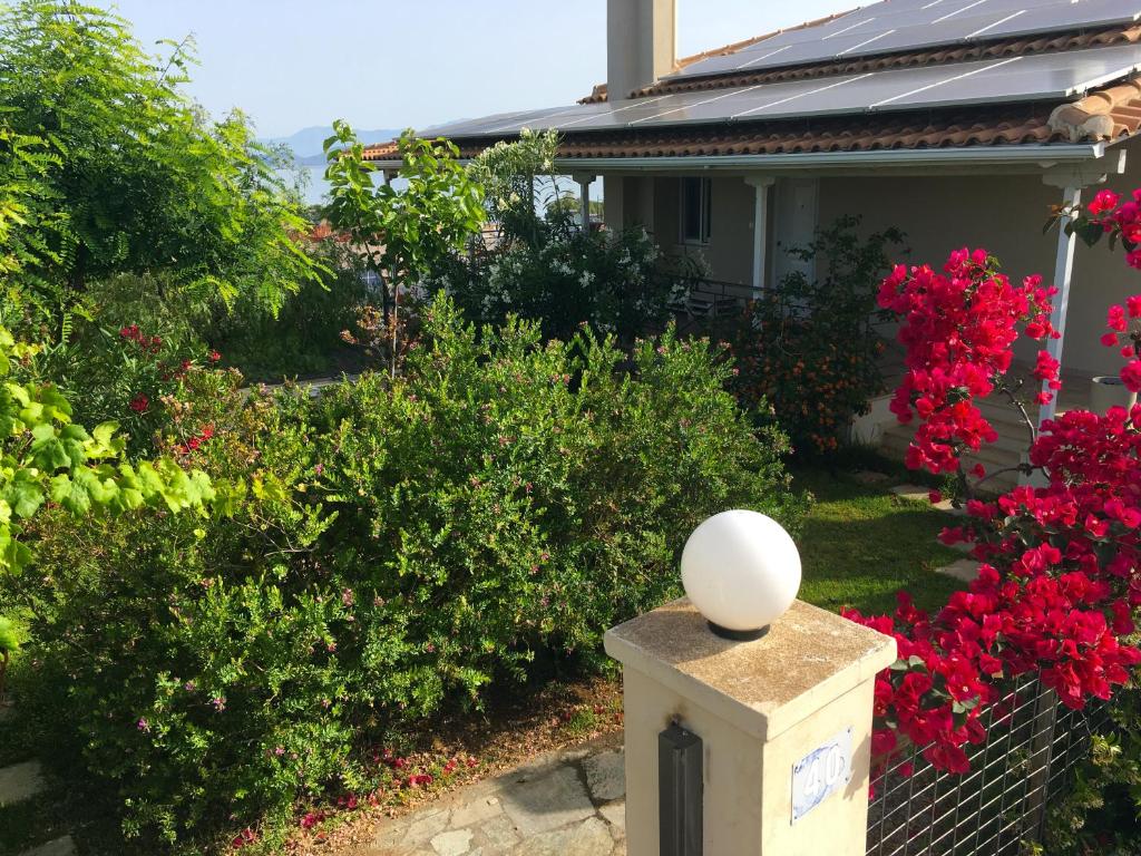 Corinthian Sun - Vacation Home photo 4