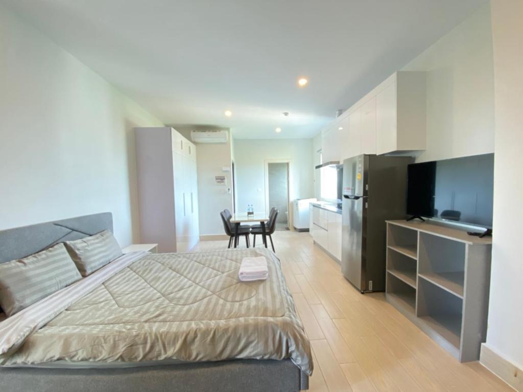 The Hill Residence photo 1